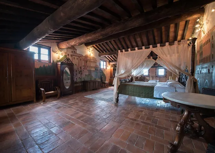 Castello Di Valenzano مزرعة للإقامة أريتسو