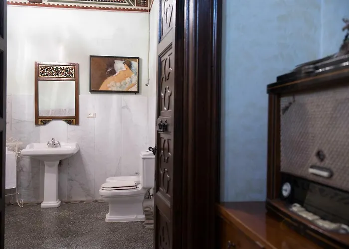 مزرعة للإقامة Castello Di Valenzano *