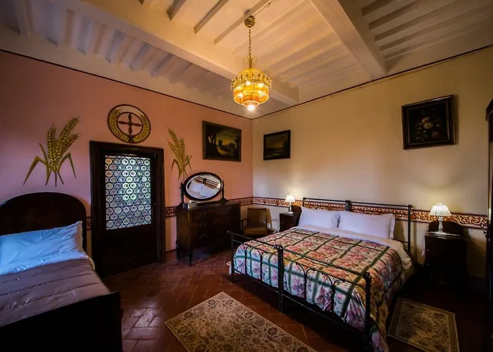 Castello Di Valenzano مزرعة للإقامة أريتسو