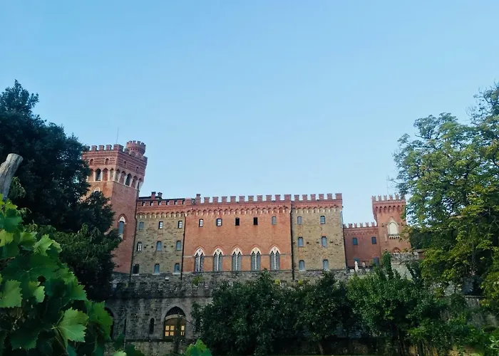 Castello Di Valenzano مزرعة للإقامة
